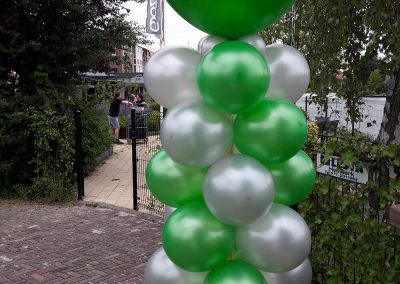 Ballonnenpilaar groen